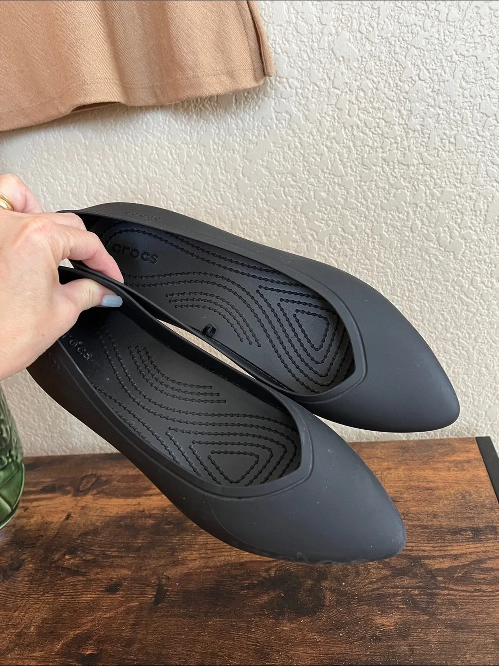 Crocs Brooklyn Pointed Flats